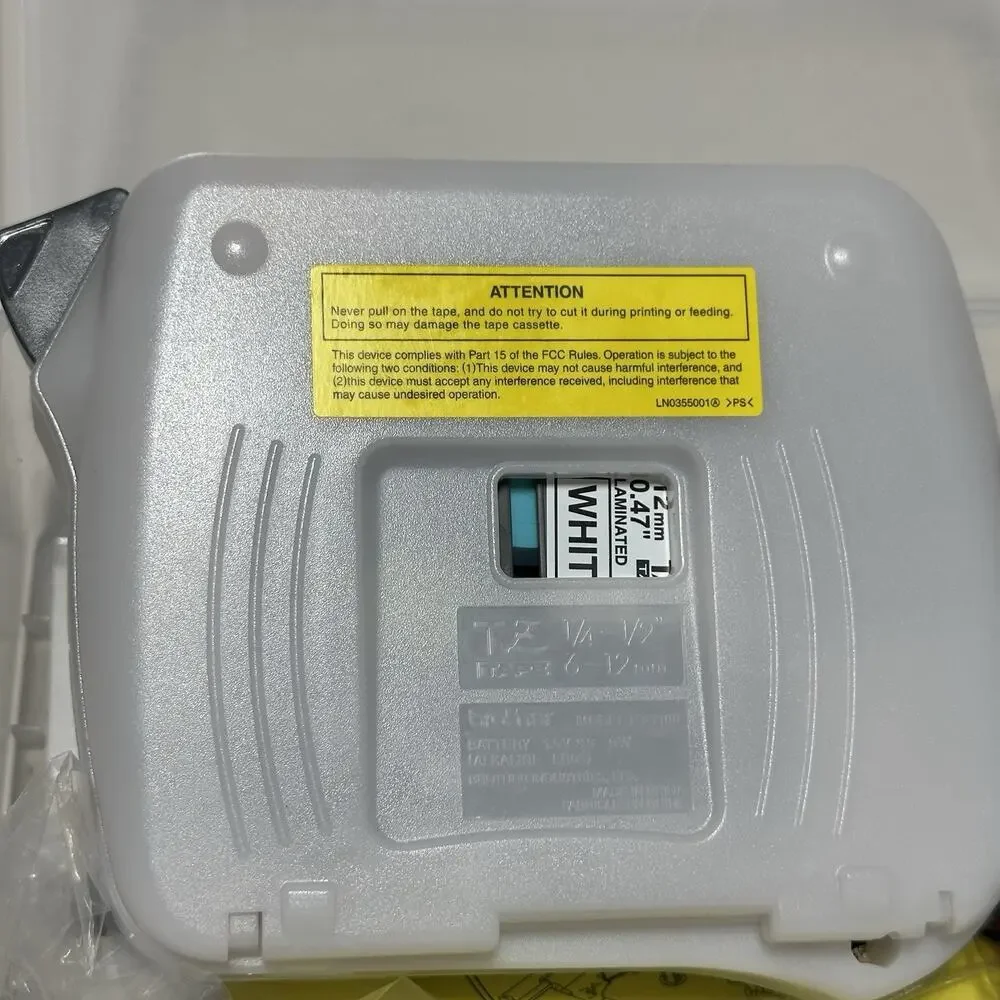 Label Maker W/ 2 Cases Of Ink And The Box - The Container Store Works Excellent